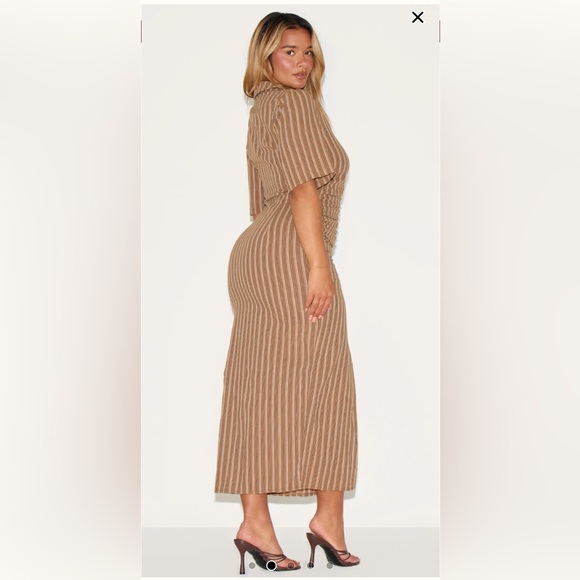 PrettyLittleThing Brown Striped Ruched Front Collared Split Front Maxi Dress - Picture 3 of 8